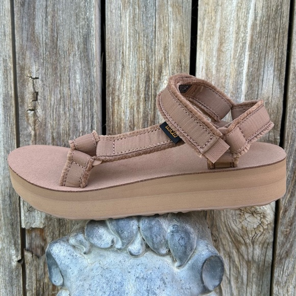 New Teva Midform Universal Canvas Sandal Tigers Eye Tan Brown 6 - Picture 1 of 14